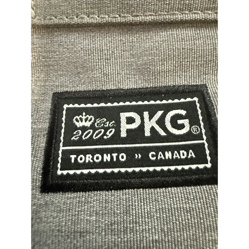 PKG Toronto Canada Laptop Briefcase Heather Grey Business Messenger Bag Slim
